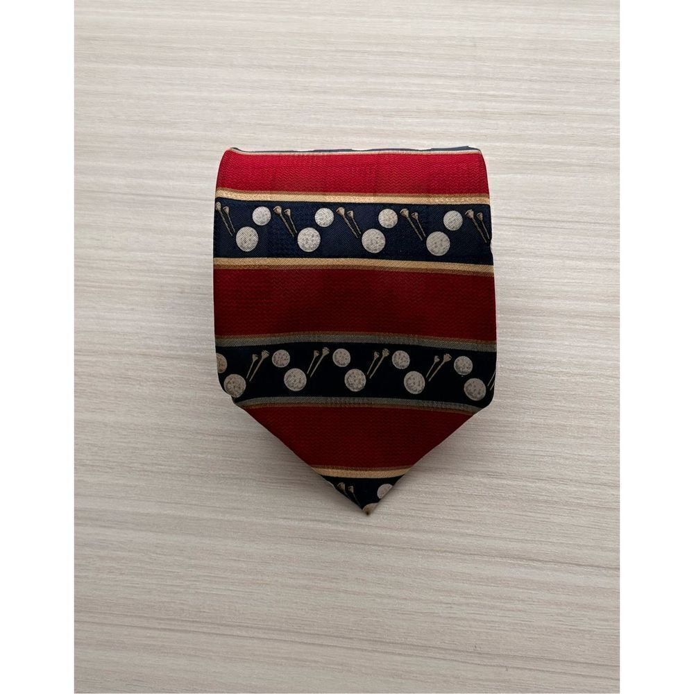 Amherst and Brock  Golf Themed Silk Tie